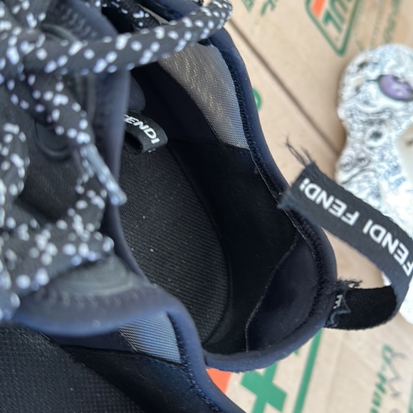 Fendi woman’s sneakers - Picture 4 of 4